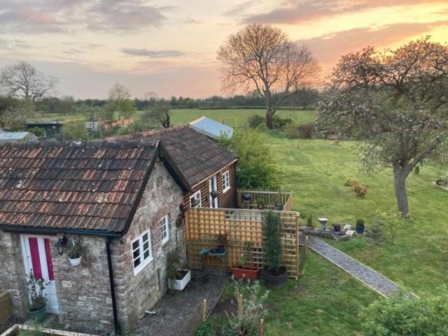 Cosy Studio Retreat In Wells, Somerset Екстериор снимка